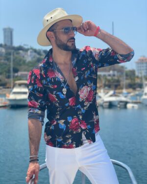 Mariano Brozincevic Instagram - Primaveramente!!!😎☀️ #marianobrozincevic #marianobrozz #primavera #acapulco #lifestile #mensfashion