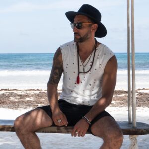 Mariano Brozincevic Instagram - Vibra positiva!!! #marianobrozincevic #marianobrozz #caribe #lifestyle #sun PH: @brunogalassii 📸 @de_la_cruz_men