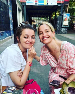 Marie Gillain Instagram - Merci ma copine pour cette TRÈS belle soirée d’amitié avec mes copines!
@daisysadler