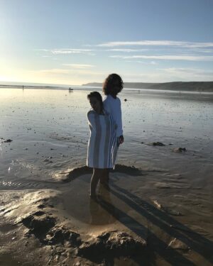 Marie Gillain Instagram - Soleil dans le Cotentin: un rendez-vous unique à ne pas manquer!