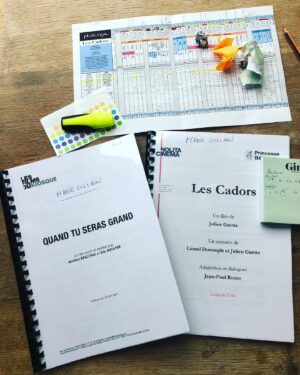 Marie Gillain Instagram - Casse-tête d’agendas mais ça y est, on y est arrivé!  Je suis tellement heureuse de faire partie de ces deux films!
Enfin je dis ‘on’ mais ce sont eux qui ont fait rentrer tout ça dans ma petite valise d’été : @paulinerostoker mon super agent double 💪🏻 @andrea_bescond @ericmetayer4 et les @filmsdukiosque pour « Quand tu seras grand » 
et  @guettaju et @nolitacinema pour « Les Cadors »!

Ils me tarde de rejoindre @aissamaiga @vincent_macaigne_  et toute l’équipe dans un EHPAD de Seine-et -Marne
Et @jeanpaulrouve et @gregoireludig au port de Cherbourg!
Merci Jean-Paul! 🙏🏻 et un très bel été à toutes et tous 🍀