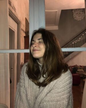 Marie Mallia Instagram - But if the world was ending you'd come over right ?
Right ?