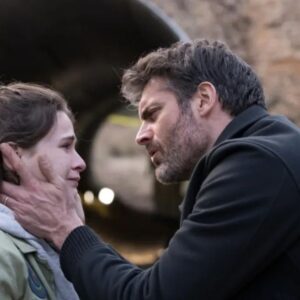 Marie Mallia Instagram - Demain sortent les deux derniers épisodes de l'abîme sur France2 
Encore milles merci pour vos retours, on vous promet un final à la hauteur ! ♡