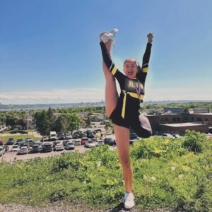 Marième Ndiaye Instagram - Première place!

Une belle aventure débute pour toi chère Ella: ton secondaire en sport-étude cheerleading.

Une grande fierté pour nous. 💛🥇✨

#cheerleading #hdn #asl #cheerdad #cheermom @marieme_qc