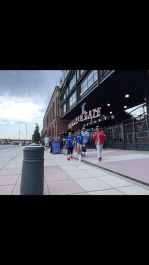 Marième Ndiaye Instagram - FAM ⚾️❤️🤌🏾

#BlueJays #baseball #citifield #Queens #NewYork 
 #family #familyfirst #torontobluejays #nymets #NYC #MLB