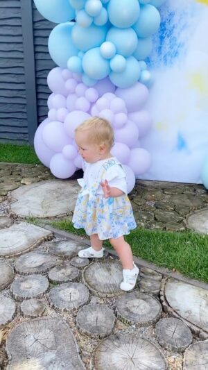 Mariia Pustova Instagram - Дякую за цей день
9 серпня 2022 для нас тепер найважливіша дата з @maksymbukin 
Перший рік промайнув ну дуже швидко, цінуймо кожну мить, любимо до нестями, насолоджуємось кожним моментом💙

Вдячні всім всім за привітання, побажання, Вашу увагу