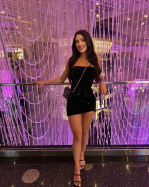 Marilou Lacharité Instagram - Where the nights are as vibrant as the lights ✨🌙🌃