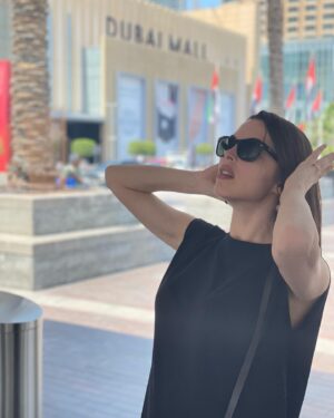Marina Crialesi Instagram - DUBAI ☀️🏝️