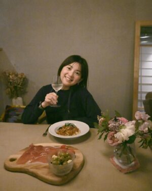 Marina Namiki Instagram - 🍝📷

なんだかカメラの調子が悪くなっている、、、

ワインではなくあまった日本酒🍶

#エプロン
#つけたまま

#並木万里菜#テレビ朝日アナウンサー#テレビ朝日#テレ朝#アナウンサー