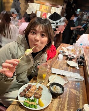 Marina Namiki Instagram - 料理したくない休みの日もあるよね🙇

やきとり美味しかった〜！

#砂肝
#チーズピー
#梅きゅー

がすきです。

#並木万里菜#テレビ朝日アナウンサー#テレビ朝日#テレ朝#アナウンサー