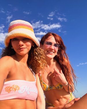 Marina Nery Instagram - Summer Solstice cookies 🍪☀️