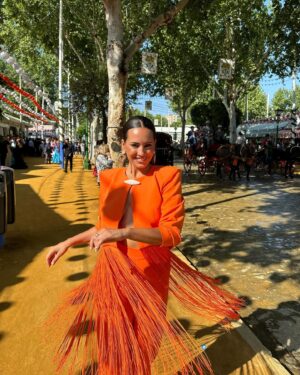 Marina Valdés Instagram - Lo de @lozaniabrand y lo que le gusta a una enflecarse 🧡