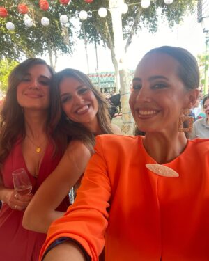 Marina Valdés Instagram - Lo de @lozaniabrand y lo que le gusta a una enflecarse 🧡