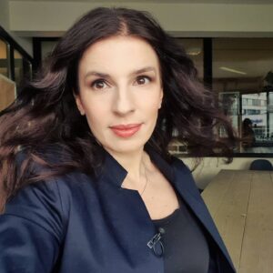 Marina Weisband Instagram - Frische Luft schnappen während des Drehs und nebenbei mein Selfie-game perfektionieren. XD