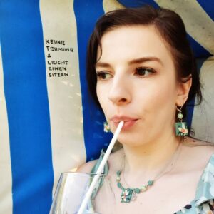 Marina Weisband Instagram - Ich lasse mein Leben teilmahmslos einfach geschehen.