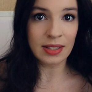Marina Weisband Instagram - Eine kurze Nachricht an die Leute von #allesdichtmachen #allesschlichtmachen zum Thema Meinungensfreiheit