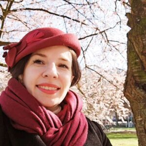 Marina Weisband Instagram - Es war seit Wochen mein Traum, die Kirschblüten endlich in person blühen zu sehen. Endlich habe ich einen Ausflug geschafft. Ich bin glücklich.