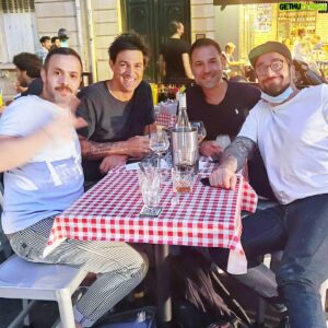 Mario Barravecchia Instagram - #retrouvailles #20ansaprès
Avec les copains #JP @patricemaktavofficial et #djalil
Vous vous souvenez ?😉😍