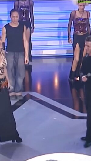 Mario Barravecchia Instagram - Comme promis une nouvelle vidéo ....
Un super souvenir avec Carine lors de la Star Ac 1 !