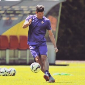 Mario Gomez Instagram - Grazie a tutti per i vostri auguri!!! 30 e si inizia col lavoro... 😊💪🏽
Danke für all die Glückwünsche!!! 30 und die Arbeit kann beginnen...😊💪🏽
#30 #stillyoung #fun #fiestanofiesta #zefix #forza