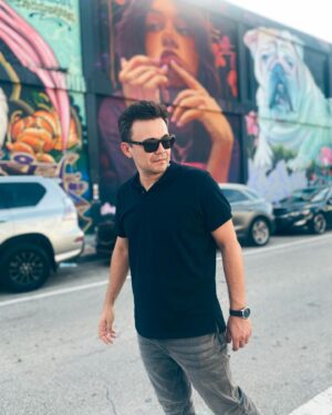 Mario Guerrero Instagram - Sigo soñando, sigo avanzando, con gratitud por el pasado pero sin permitir que se convierta en un peso que me detenga, impidiéndome experimentar el presente o forjar mi futuro.

#godisgood