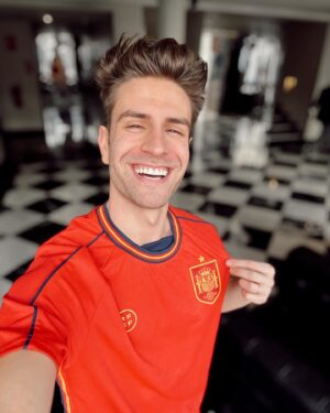 Mario Marzo Instagram - SORTEO ENTRADAS PARA LA ROJA!!! ⚽️

Gana una entrada DOBLE para el partido de la @sefutbol masculina contra Brasil el próximo 26 de marzo en el Santiago Bernabéu y DOS camisetas!

Para participar:
- Dale like a esta publicación
- Sigue a @marcosautomocion_ 
- Menciona a tu acompañante ✨ 

Participa todas las veces que quieras y únete a #ElMotorDeLaRoja!

Sorteo activo hasta el próximo martes 12 a las 23:59h. Anunciaremos ganador el
miércoles 13.
#publi
