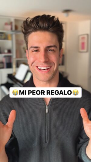 Mario Marzo Instagram - Soy un poquito guarro… 😭

Menudo golpe de realidad fue la primera vez que usé mi @Dyson_es… y sé que todo el mundo opina lo mismo!
La aspiradora Dyson Gen 5 Detect es DEMASIADO buena. Pesa poco, mucha autonomía, limpia suelos duros, alfombras, tapicería… De verdad que echo el día aspirando la casa por lo menos 2 veces porque estoy ✨ obssesed ✨ 

Ps: súper regalo para el Día del Padre
#publi #DysonHome