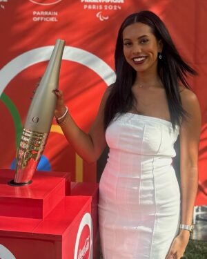 Marion Marimoutou Instagram - J-2 de l’arrivée de la flamme Olympique à la Réunion 🔥🇷🇪