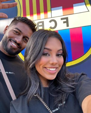 Marion Marimoutou Instagram - Que les vacances continuent… 🤭