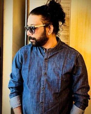 Maris Vijay Instagram - I Want What I Want When I Want It @marisvijayofficial @mmuzikofficial @trinity_waves_studio #musicproducer #musicianlife #director #kollywood #kollywoodcinema #movie #bollywood #lifestyle #producer #fashion