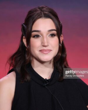 Marisa Davila Instagram - We had such a nice welcome this past week into the @paramountplus family. 💗 So proud to represent Grease: Rise of the Pink Ladies at the TCA’s with these incredible people. Absolutely no one I’d rather be on this journey with. BIG shoutout to the glam squad✨

Hair: @alyxliu 
Makeup: @makeupbydion 
Stylist: @jilljacobsstudio