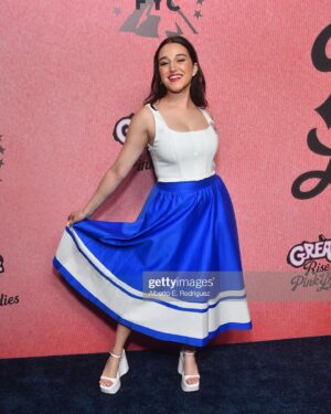 Marisa Davila Instagram - 💖VOTE PINK this Emmy season 💖

The polls for the 75th Emmy awards are open and you can now vote for your favorite 50’s musical tv show 😉 If you’re a fan of our show #grease #riseofthepinkladies , and a member of the Television Academy, please vote! 🗳️ My friends and I, this cast and crew, we had the time of our lives making this season full of content that’s never been done before. I’d love for all of my fellow coworkers to be recognized for their remarkable hard work. THINK PINK 💕 and thank you always for your immense support 💋you can now BINGE all episodes with a free month promo code (PINKLADIES) spread the word! 📣🎶