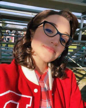 Marisa Davila Instagram - Welcome to Rydell! 📣 Episodes 1 & 2 of #riseofthepinkladies are now streaming on @paramountplus ! What’s been your favorite part?