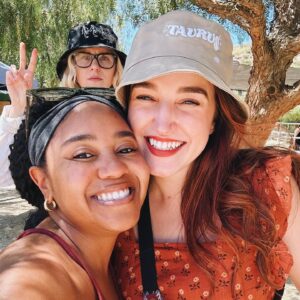Marisa Davila Instagram - Dancing with strangers and hugging a cow? That’s a birthday to remember. This girl is beyond grateful for her village and excited for the new year ahead! 💗🎶🐄✨