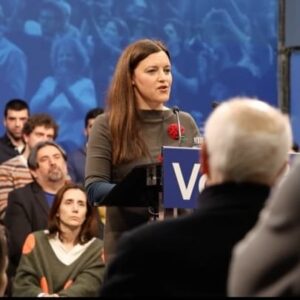 Marisa Matias Instagram - Não podemos calar o massacre em curso em Gaza. Não podemos abandonar o povo palestiniano. Deixo-vos a minha intervenção no comício do Porto do dia 2 de Março. É também a forma como nos posicionamos em relação ao mundo que define um partido e um programa. Viva a Palestina! 

#fazeroquenuncafoifeito 
#legislativas2024 
#10março2024
#votabloco