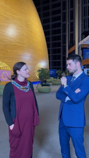 Marisa Matias Instagram - O mais marcante de 15 anos no @europeanparliament 

marisa_matias termina o seu percurso como eurodeputada e assumirá em breve o seu mandato de deputada à Assembleia da República.

@catarina_smartins será a cabeça de lista do @blocodeesquerdaoficial nas eleições europeias