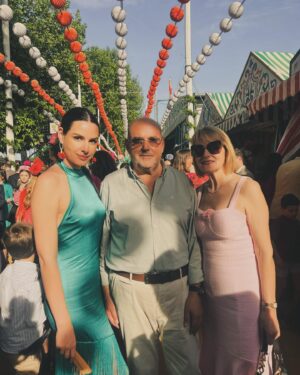 Marisa Pérez Instagram - • FERIA DE ABRIL 2024 • 

#feria2024 #feriadeabril #feriadesevilla #sevilla