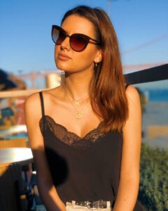 Actress Marisa Pérez HD Instagram Photos and Wallpapers August 2021