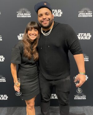 Marisé Álvarez Instagram - Demasiado orgullosa de ser parte de esta celebración. Gracias a la familia de @starwars por adoptarme. ❤️ @obiwankenobi ya está disponible en @disneyplus  #starwarscelebration #obiwankenobi Styled by @mela_selva