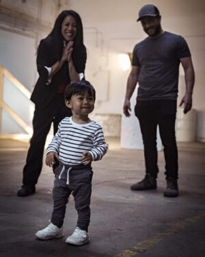 Marissa Labog Instagram - A family affair on the set of Mika!

#familyaffair #behindthescenes #bts #newproject #newfilm #stuntperformers #stunts #stuntlife #mika