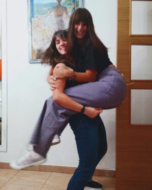 Marita Zafra Instagram - ¡¡Felicidades hermana!!
 Cumpliendo años bonita por todos lados, con la energía de las Zafra, y la sonrisa como la luz a través de un prisma dando color y alegría.
Te quiero mucho, ¡A celebrarlo! 
@virginia_m_zafra