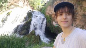 Marita Zafra Instagram - La magia de amanecer con el recuerdo de ayer🏞️🌳🐺💙