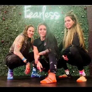 Maritza Janett Instagram - BURNING off those Christmas eats!! Lol....fun fun with these goofball.

*did u see me do the dead fish for my tag partner @diamantelax?*