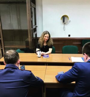 Mariya Alyokhina Instagram - «Алехина может скрыться, повлиять и уничтожить »

без удовлетворения и изменений
мосгорсуд оставил домашний арест

спасибо моему адвокату @nefotografiya за суперфото - оммаж в мой 2012 🙏
