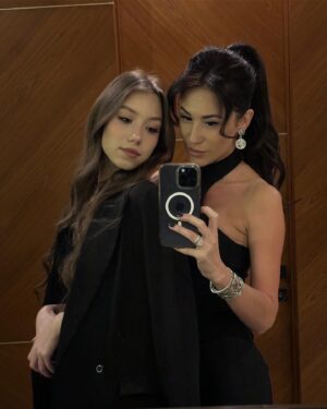 Mariya Gural Instagram - 2024💃🏻 ❤️🖤