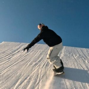 Mark McMorris Instagram - From a land down under ⬇️

Lovely to reconnect with my board as well as the ever so lively shred scene Australia has to offer:) My 5 year hiatus was far too long!
Cheers to everyone who made it so special❤️