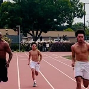 Mark Rhino Smith Instagram - #ff #run #sprints with the family . It’s not long before the little 👑 beats me as well as @brodietyyoungsmith 😩😂 Keep it moving #fitfam eat well and be grateful 🙏🏾❤️ Live your best life @kendricklamar 
#running 
#health
#food 
#exercise 
#tennis 
#boxing 
#life