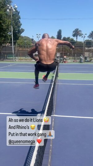 Mark Rhino Smith Instagram - Ah so we do it  Lions and Rhino’s 🙏🏾❤️