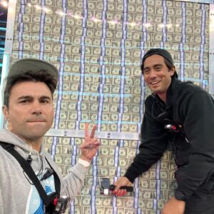 Mark Rober Instagram - Just hangin with a pair of legends. @drphil @zachking 

Dr. Phil said I won the talent show so I got to move on to play hide and seek to win $1M of @mrbeast $ for charity.