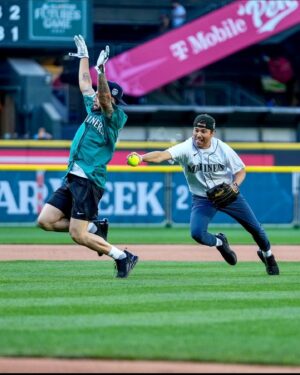 Mark Rober Instagram - The @mlb got real loose on their definition of “celebrity” and let me play in the #celebrityallstargame. Kicks courtesy of @customcleats
